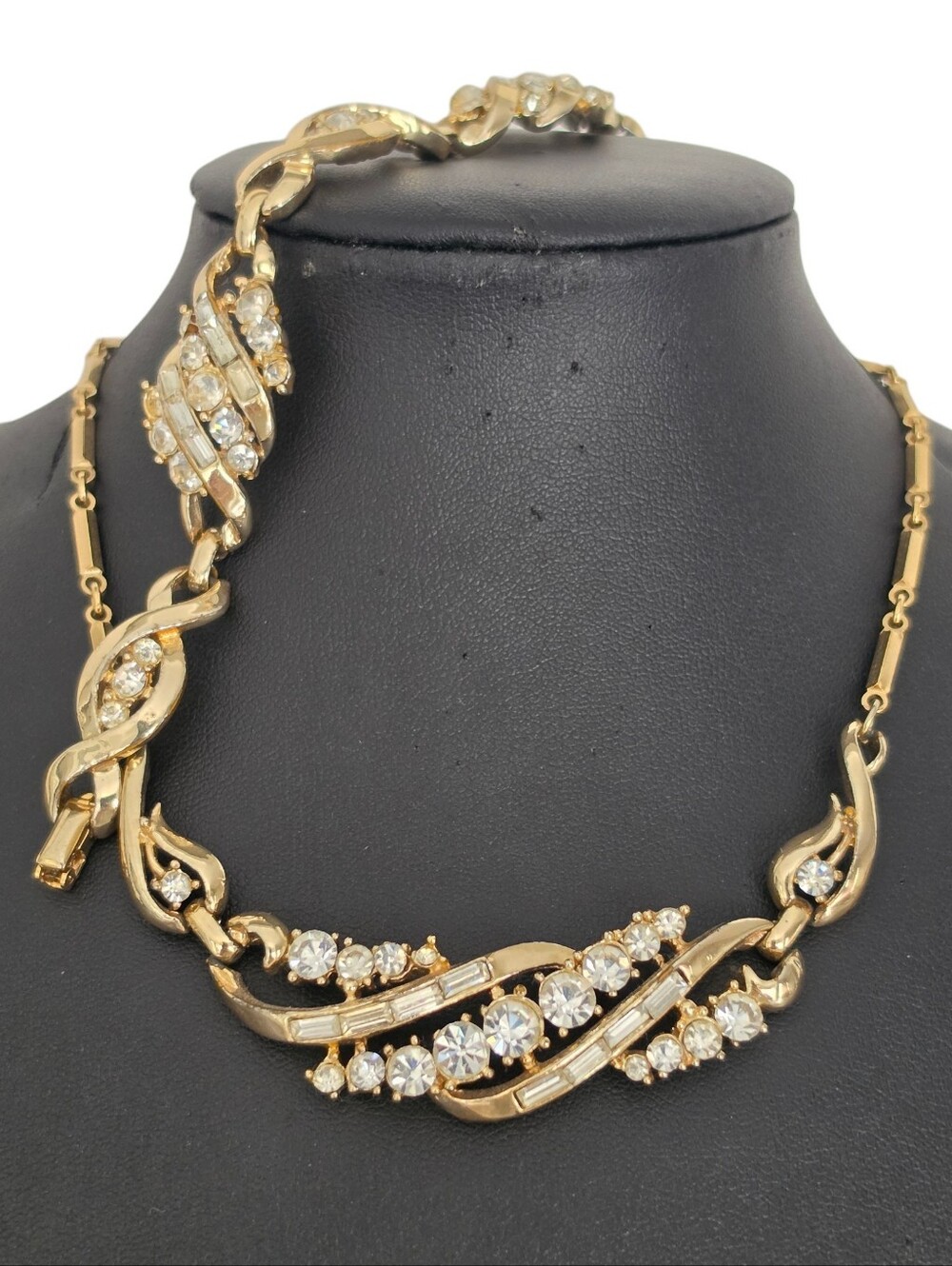 Vintage Signed Coro Pat Pend Clear Rhinestone Choker Necklace & Bracelet Set